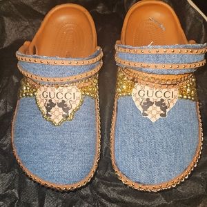 Custom crocs